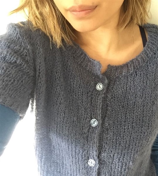 leftfootdaisy-forgotten-knitting-and-other-lovelies-barista-cardigan-dina-wearing