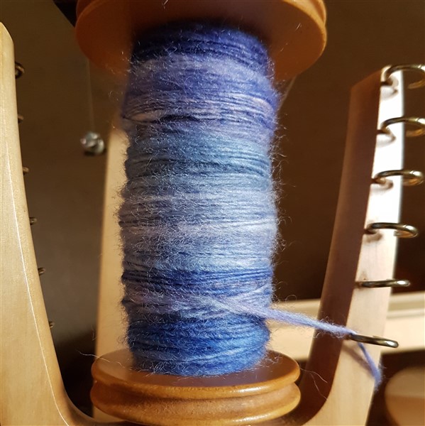 leftfootdaisy-bfl-spinning-on-the-bobbin