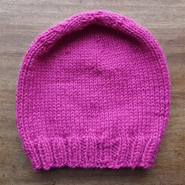 leftfootdaisy-reflections-on-a-knitted-christmas-part-2-pink-hat